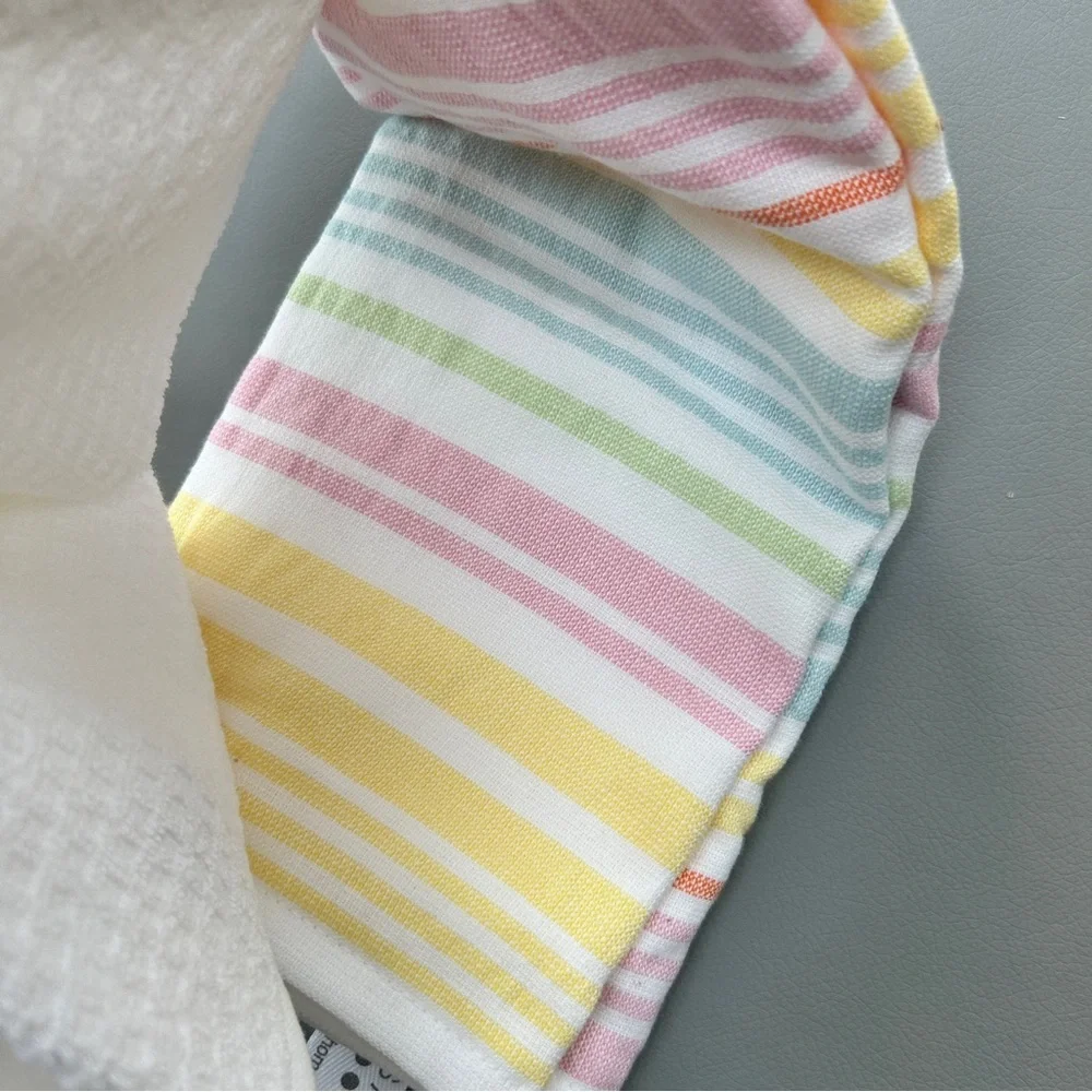 Saba accents pom ambassador